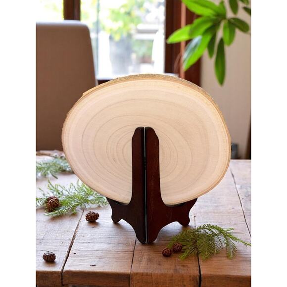 Personalized Papa Bear Wood Slice Engraving with Kids’ Names | Rustic Papa Gift - Picture 4 of 4